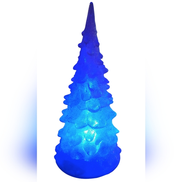 NEW Christmas Penguin Tiered Tray W/ Rae Dunn mug - Picture 14 of 15